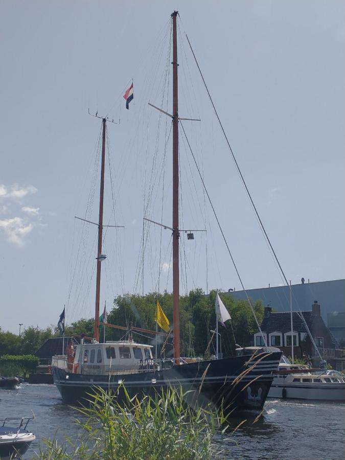 B&Bslapenopeeneiland Kaag Exterior photo